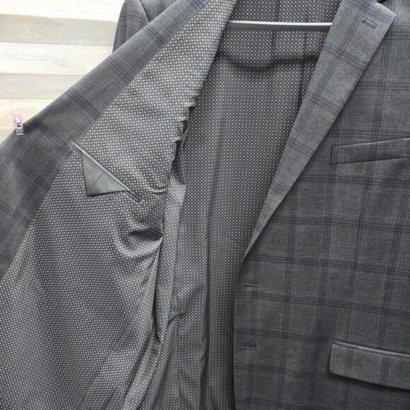 Big and Tall Plaid Stretch Fabric Regular Fit Suit Jacket | Shaquille O'Neal XLG - Picture 6 of 15
